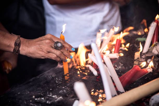 Recréer l’attirance chez son ex après une rupture avec des conseils et rituels affectifs